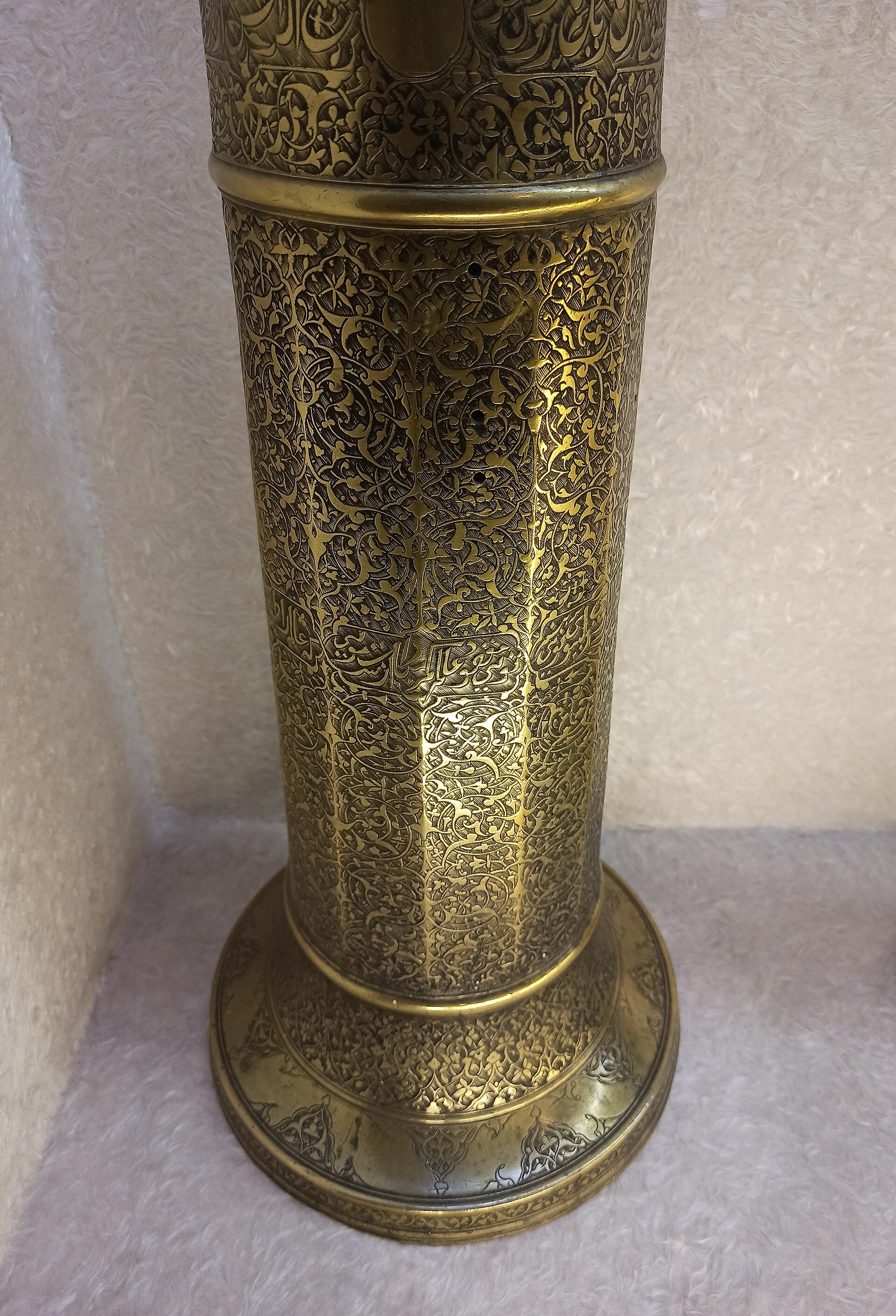 Engraved Persian metal candleholder — Collections of Astan Quds Razavi Museum