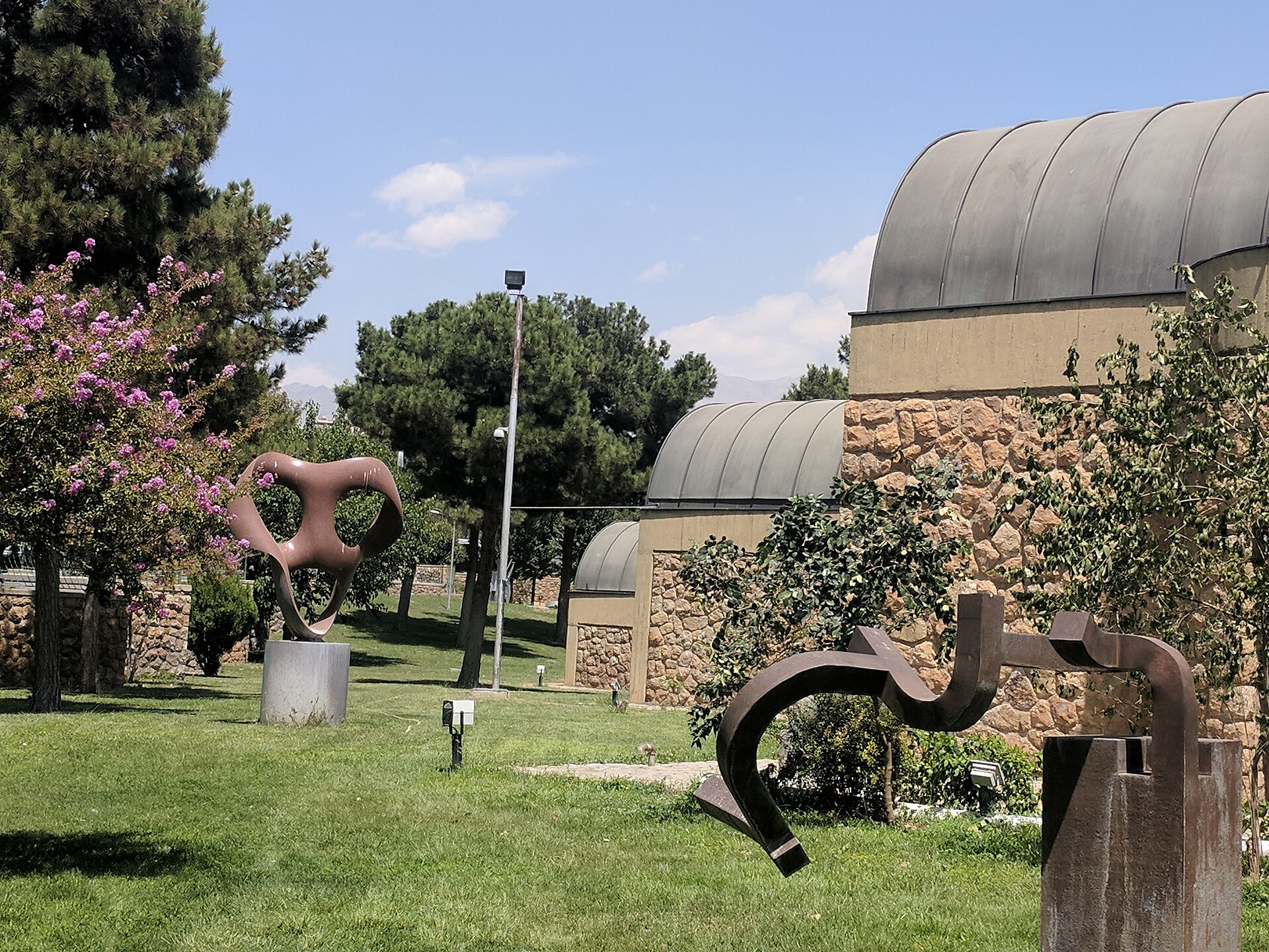 Tehran Museum of Contemporary Art exterior and landscape