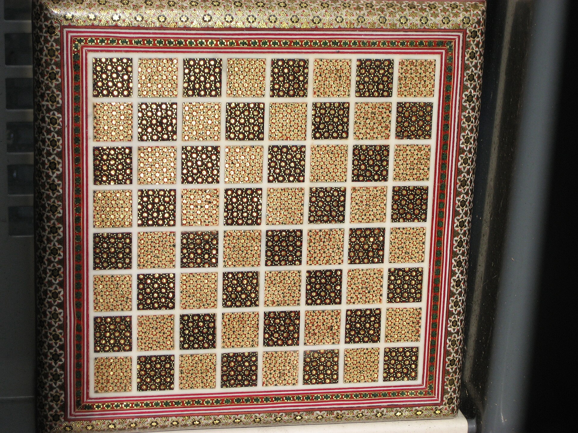 PersianChessBoard