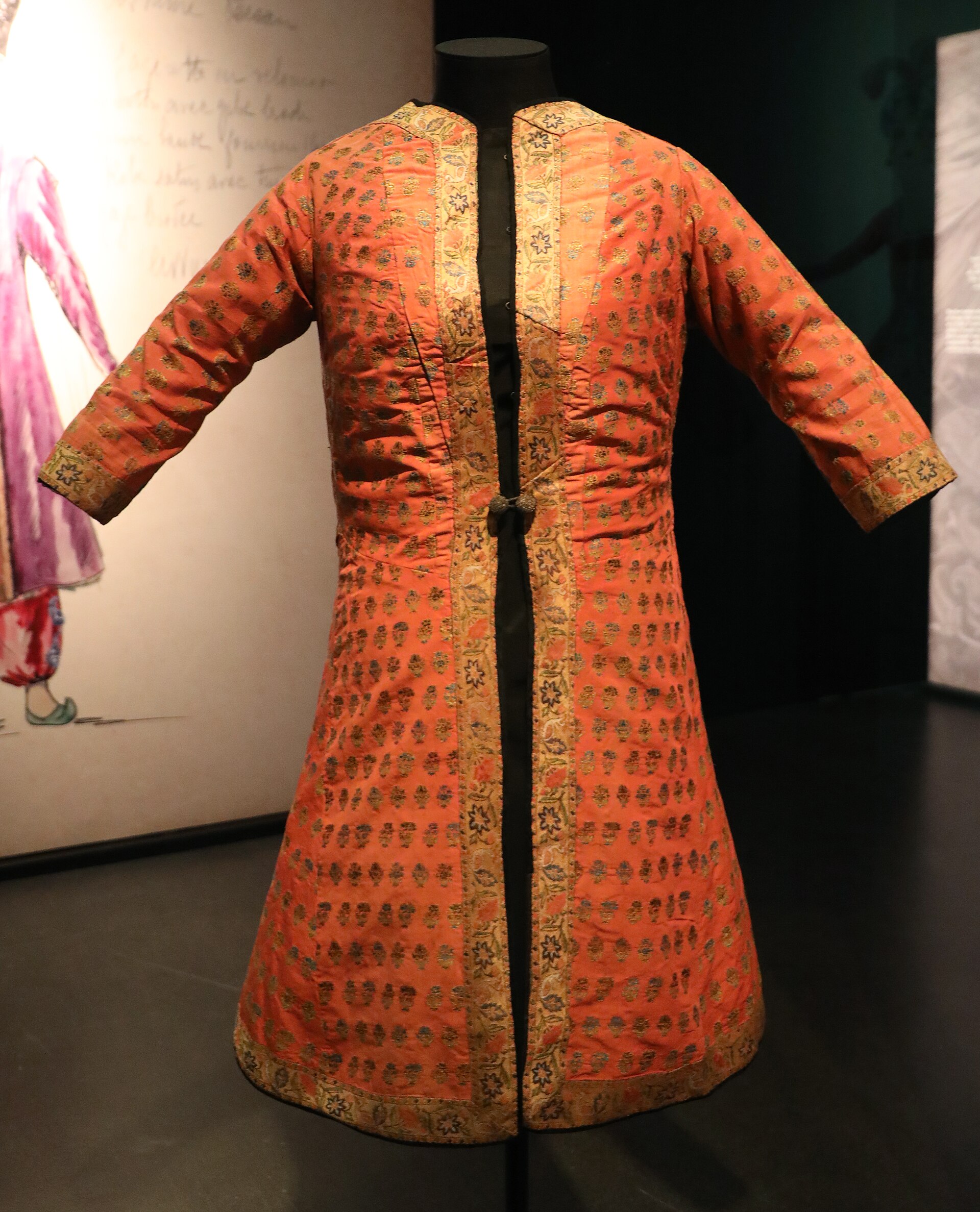 Textiles in the Museum of Islamic Art, Doha