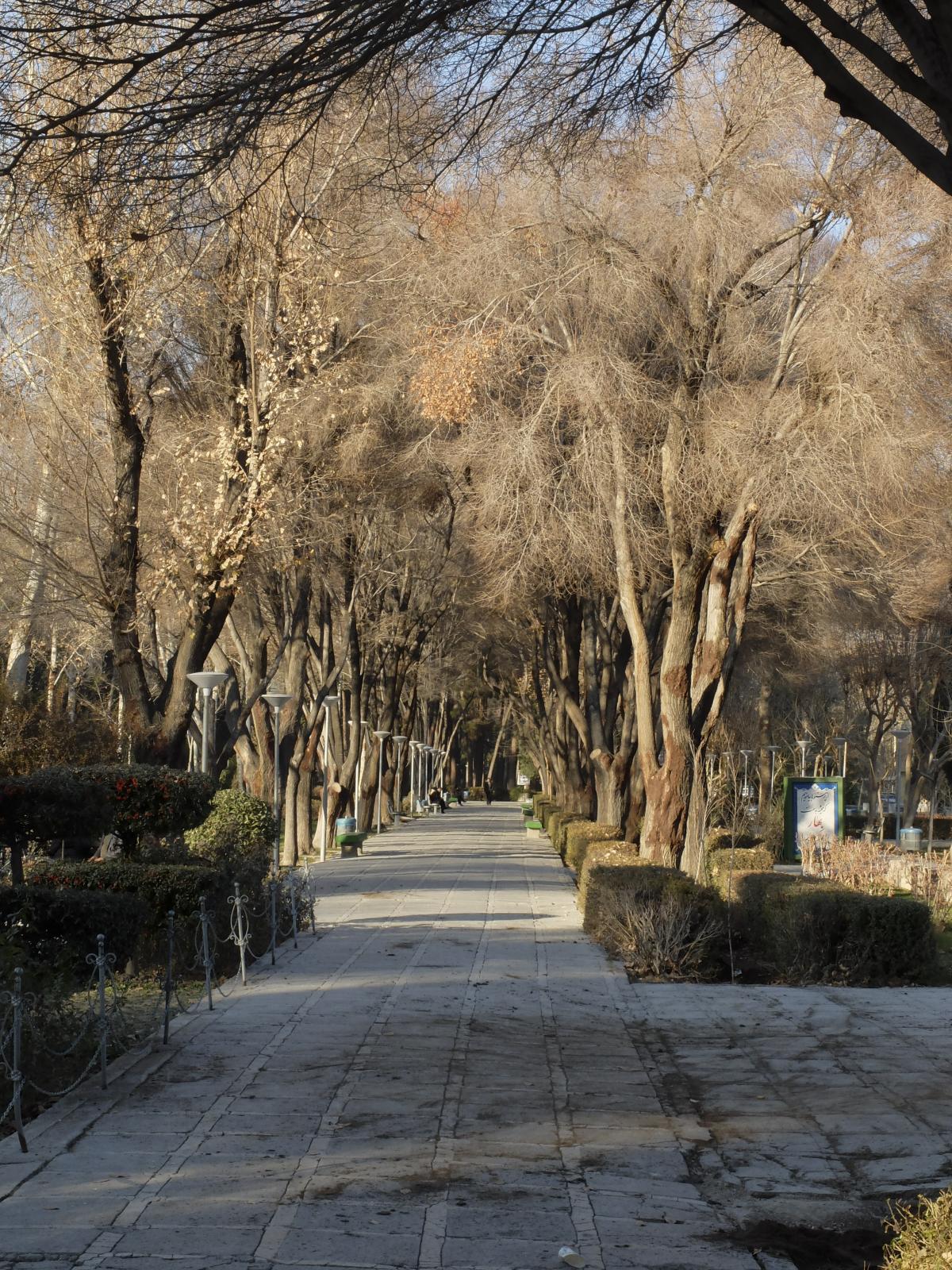 Bagh-e chehel Sotun, persian garden, Kakh-e Chehel Sotun