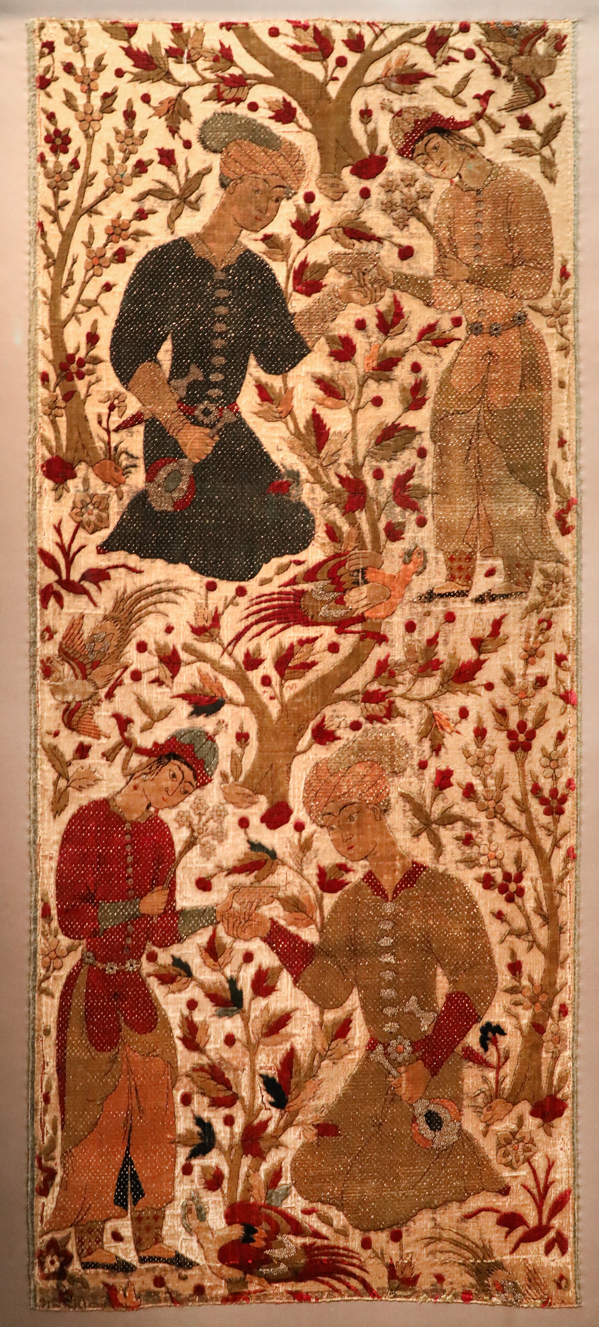Textiles in the Museum of Islamic Art, Doha