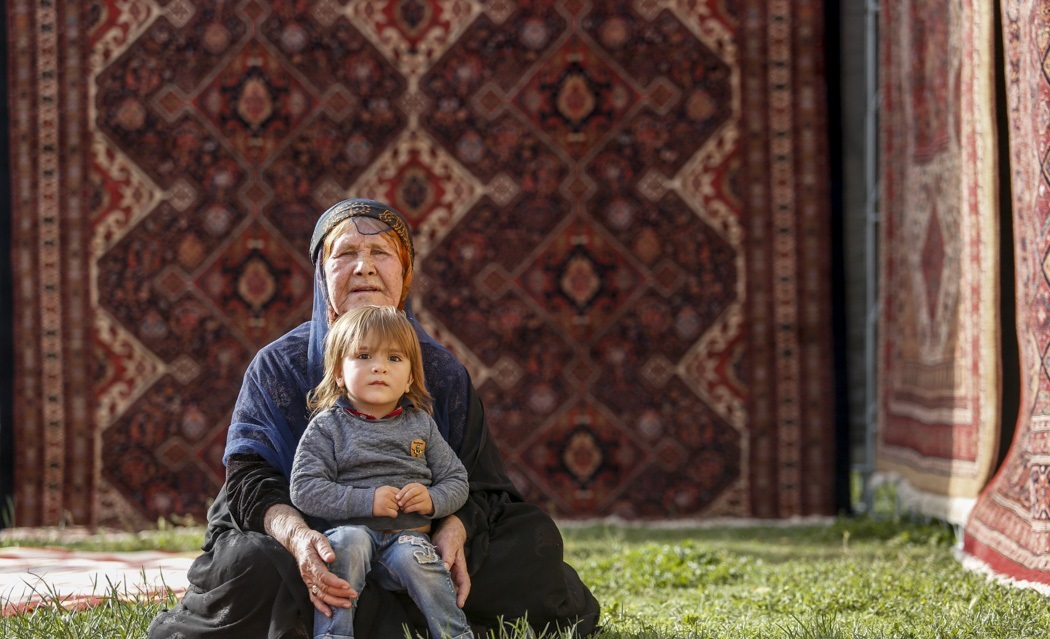 Qashqai handmade gabbeh rug, registration celebration, Afif-Abad Garden, Shiraz - 24 April 2018. main page